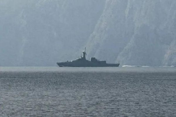 伊朗完全控制霍尔木兹海峡，十多艘油轮遇袭，对世界影响多大？