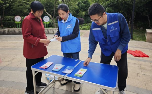 文荟苑社区：法律明白人解纷争，法治春风入万家