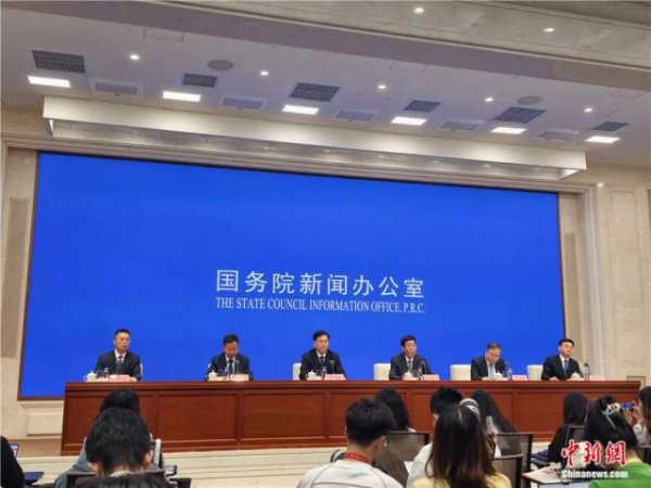 一些外媒称西藏寄宿学校“强制同化”“强迫寄宿”“侵犯人权”，官方回应