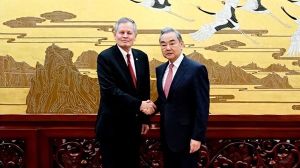 站在中国领土上, 美参议员开口感谢, 中东和平, 需要中方这股力量