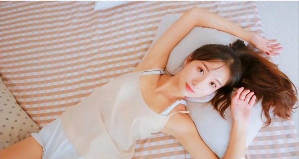 只有女人真心"想要"你时, 才会有这3种行为, 你知道几个?